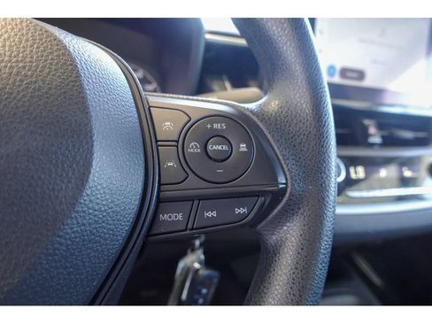 Used 2024 Toyota Corolla LE FWD image 18
