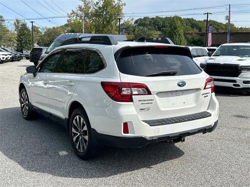 Used 2016 Subaru Outback 3.6R Limited image 5