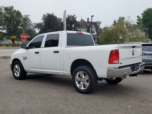 Used 2019 RAM 1500 ST w/ SXT Plus Group AWD/4WD image 5