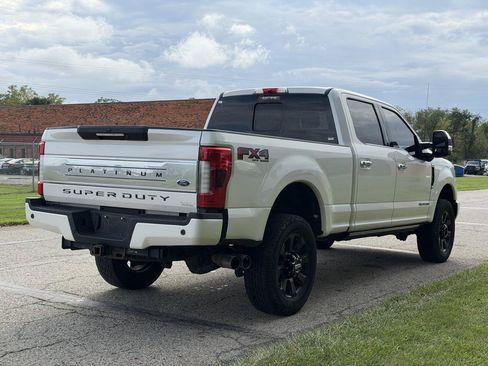 Used 2019 Ford F350 Platinum w/ Platinum Ultimate Package AWD/4WD image 3