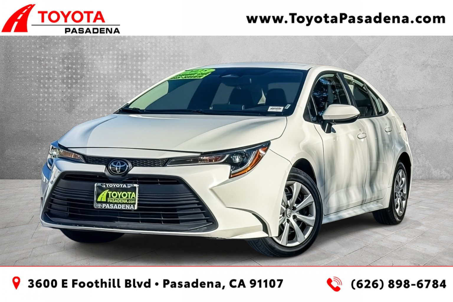 Used 2025 Toyota Corolla LE FWD image 1