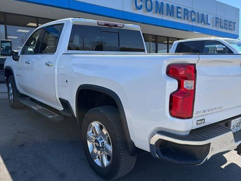 Used 2021 Chevrolet Silverado 2500 LTZ w/ LTZ Premium Package image 4
