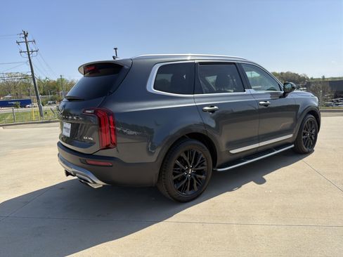 Used 2020 Kia Telluride SX w/ Towing Package image 12