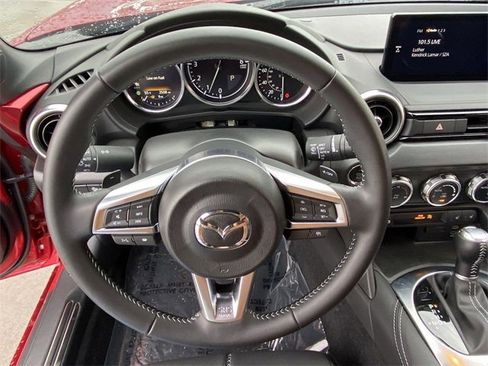 Used 2025 MAZDA MX-5 Miata RF Grand Touring w/ Weather Package image 18