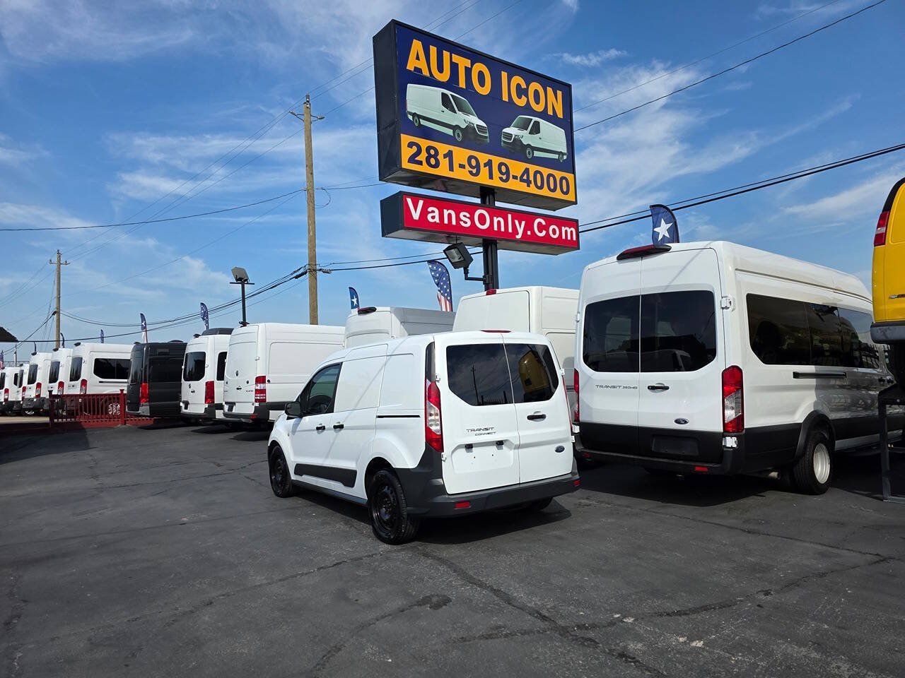 Used 2017 Ford Transit Connect XL FWD image 2