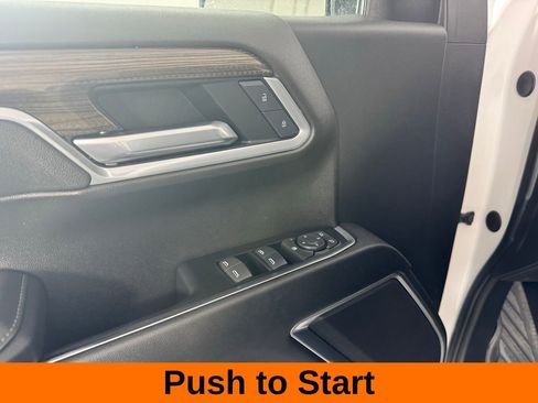 Used 2025 Chevrolet Silverado 1500 LT AWD/4WD image 11