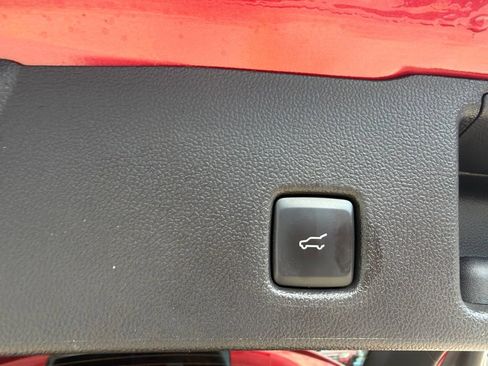 Used 2025 Ford Escape ST-Line Select AWD/4WD image 34
