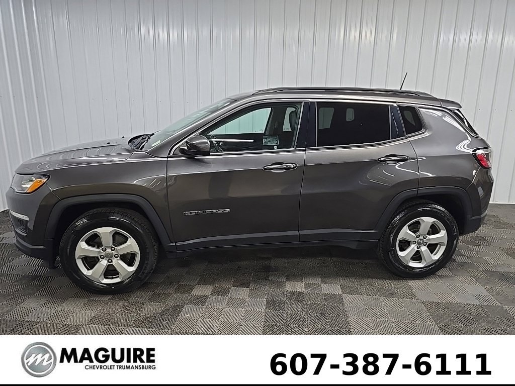 Used 2019 Jeep Compass Latitude AWD/4WD image 5