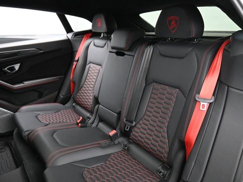 Used 2024 Lamborghini Urus S image 27