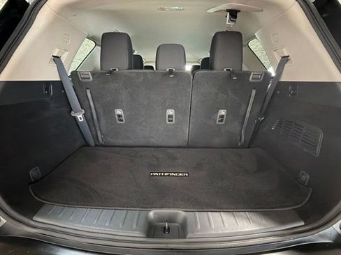 Used 2026 Nissan Pathfinder SV FWD image 14