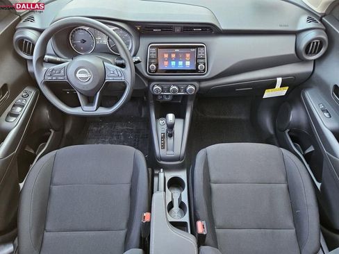 New 2025 Nissan Kicks Play S image 19