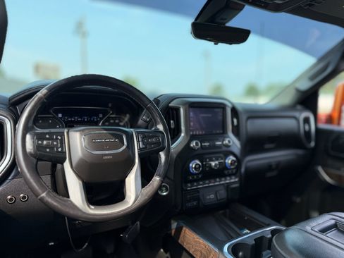 Used 2021 GMC Sierra 2500 Denali w/ Denali Ultimate Package AWD/4WD image 32