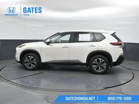 Used 2023 Nissan Rogue SV FWD image 7