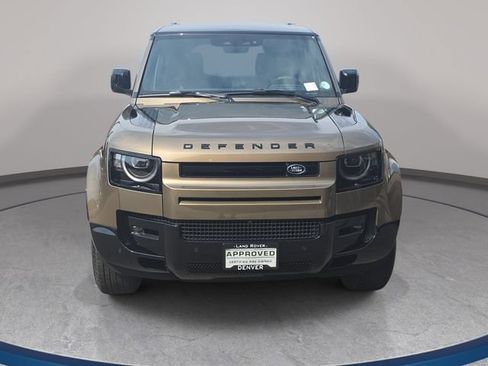 Used 2026 Land Rover Defender 110 X-Dynamic SE AWD/4WD image 3