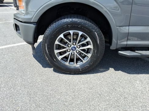 Used 2020 Ford F150 XLT w/ Equipment Group 302A Luxury AWD/4WD image 9