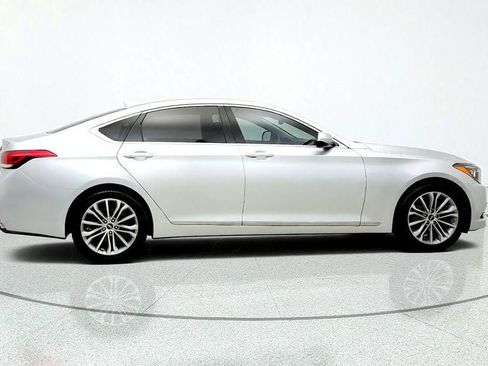 Used 2017 Genesis G80 3.8 RWD image 4