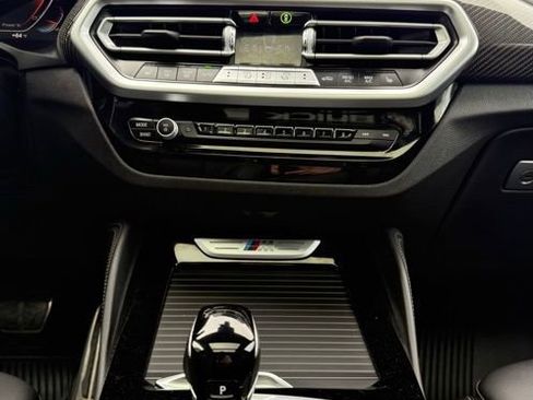 Used 2024 BMW X4 M40i w/ Premium Package image 24