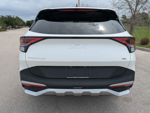 Certified 2023 Kia Sportage LX AWD/4WD image 6