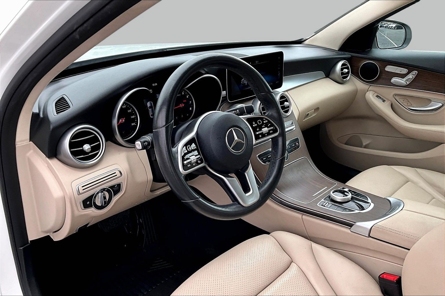 Used 2019 Mercedes-Benz C 300 Sedan image 12