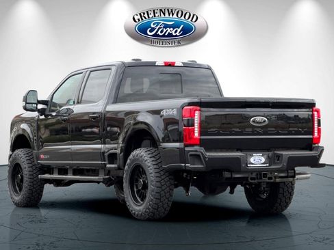 New 2026 Ford F250 Lariat w/ Black Appearance Package image 6