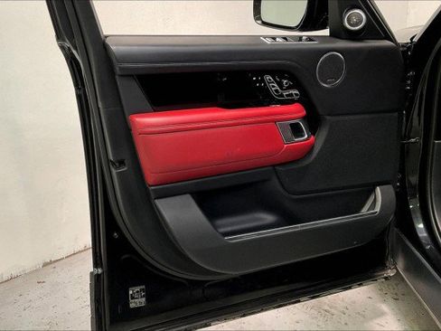 Used 2019 Land Rover Range Rover SV Autobiography Dynamic image 23