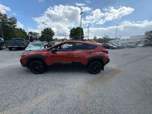 Certified 2024 Subaru Crosstrek 2.5i Wilderness w/ Crosstrek Mirror Package AWD/4WD image 7