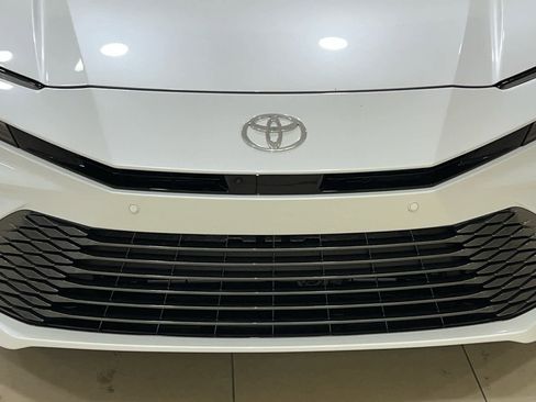New 2026 Toyota Camry XLE w/ Premium Plus Package image 4
