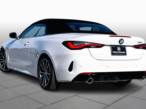 Used 2024 BMW 430i Convertible w/ Convenience Package image 11