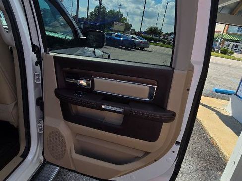 Used 2014 RAM 1500 Laramie w/ Convenience Group AWD/4WD image 27