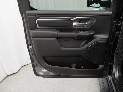 New 2026 RAM 1500 4x4 Crew Cab image 28