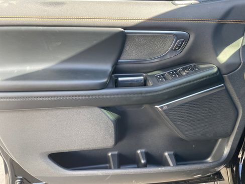 Certified 2025 Ford Expedition Tremor AWD/4WD image 13