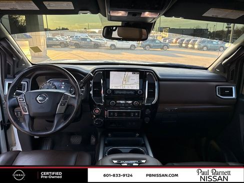 Certified 2021 Nissan Titan Platinum Reserve w/ Moonroof Package image 10