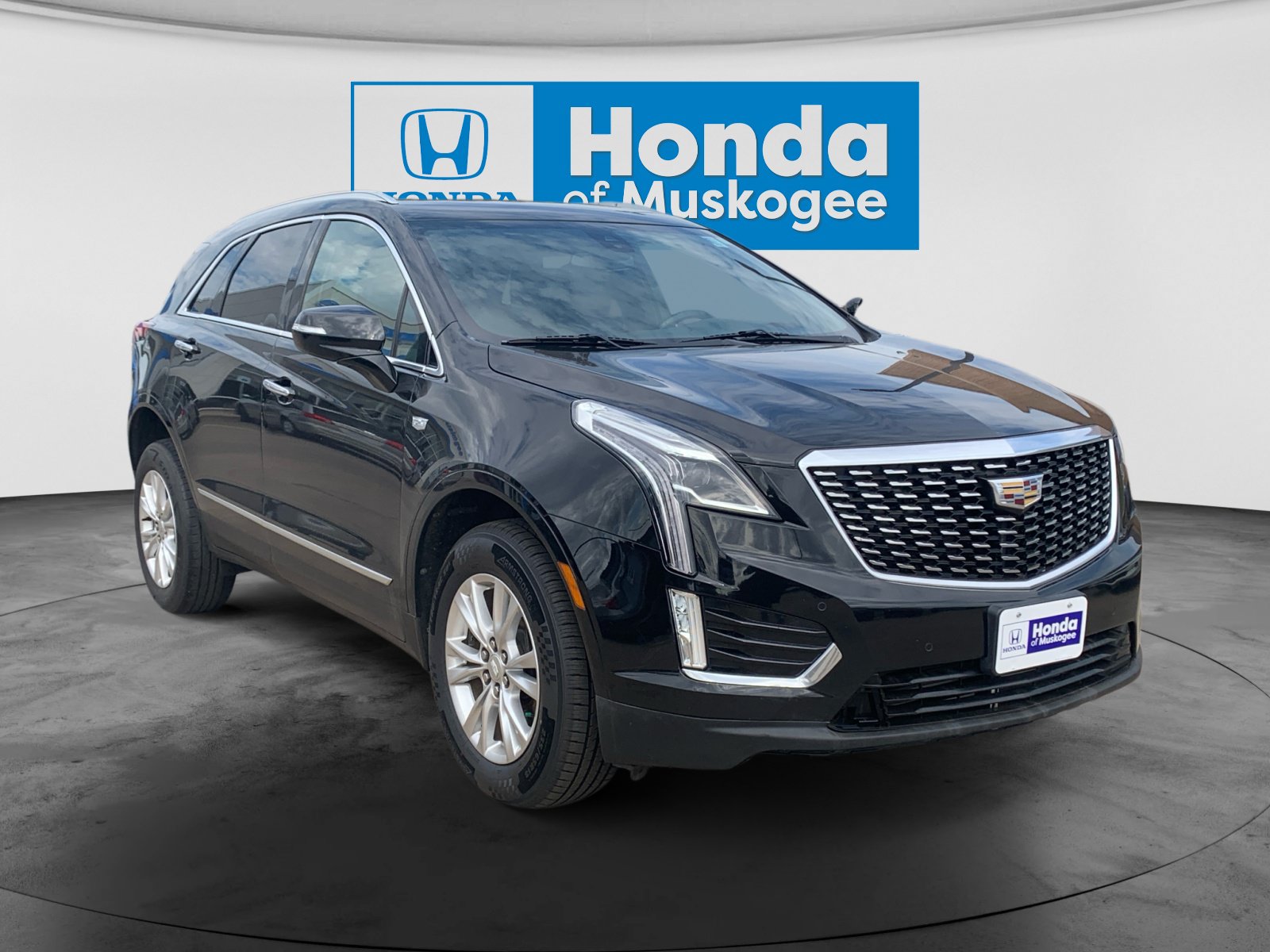 Used 2020 Cadillac XT5 Luxury FWD image 3