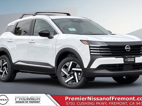 New 2026 Nissan Kicks SV w/ SV Premium Package image 1