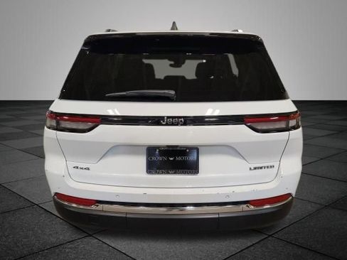 Used 2022 Jeep Grand Cherokee Limited AWD/4WD image 4