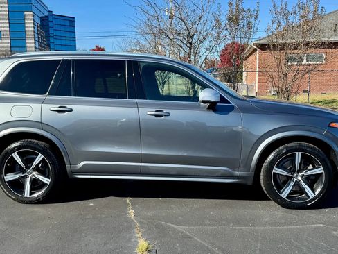 Used 2019 Volvo XC90 T5 R-Design w/ Protection Package Premier image 4