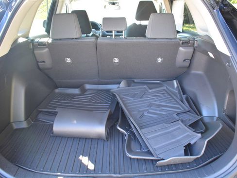 Used 2023 Toyota RAV4 LE AWD/4WD image 20
