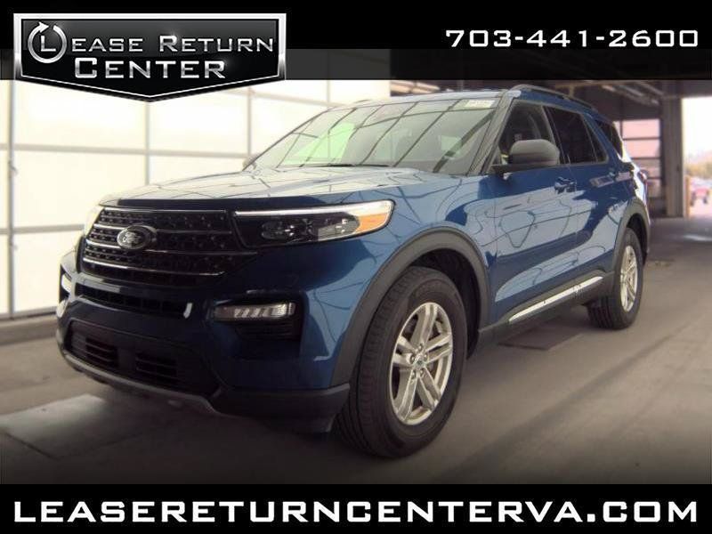 Used 2023 Ford Explorer XLT w/ Equipment Group 202A AWD/4WD image 1