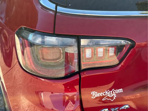 Used 2024 Jeep Compass Latitude image 15