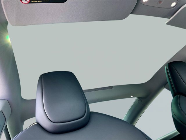 Used 2026 Tesla Model 3 RWD image 17