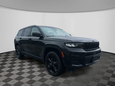 Certified 2023 Jeep Grand Cherokee L Laredo AWD/4WD image 8
