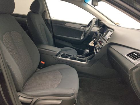 Used 2019 Hyundai Sonata SE FWD image 21
