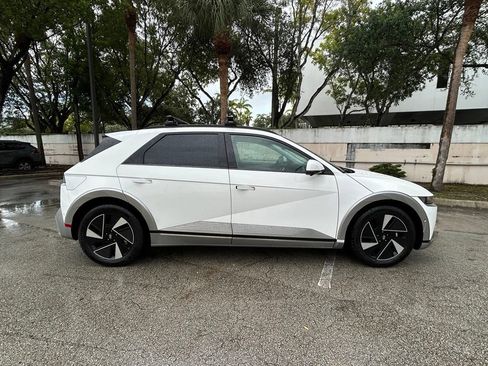 Used 2025 Hyundai Ioniq 5 Limited RWD image 8