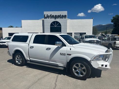 Used 2016 RAM 1500 Laramie AWD/4WD image 2