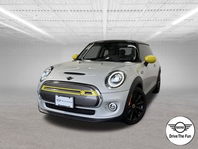 Used 2020 MINI Cooper SE w/ 6.5" Touchscreen Package
