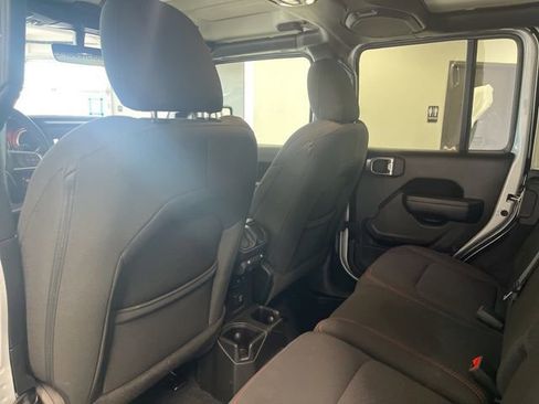 Used 2023 Jeep Wrangler Unlimited Rubicon image 21