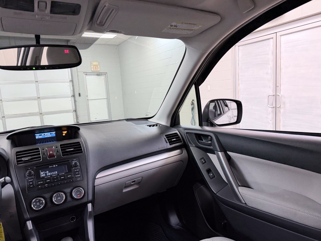 Used 2015 Subaru Forester 2.5i Premium w/ All-Weather Package AWD/4WD image 25