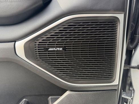 Used 2023 Jeep Wagoneer Series II image 14