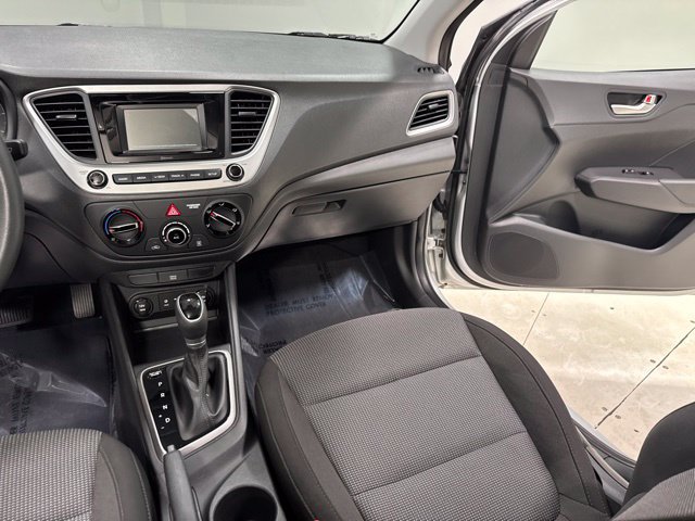 Used 2021 Hyundai Accent SE FWD image 18