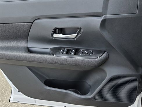 New 2026 Nissan Kicks SV image 27